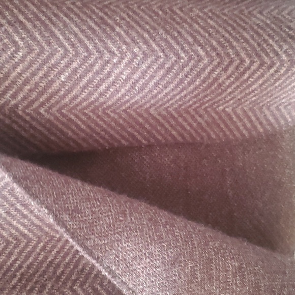 Carole Little - Picture 4 of 4